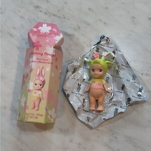 Sonny Angel Mini Figure - Peaceful Spring Edition